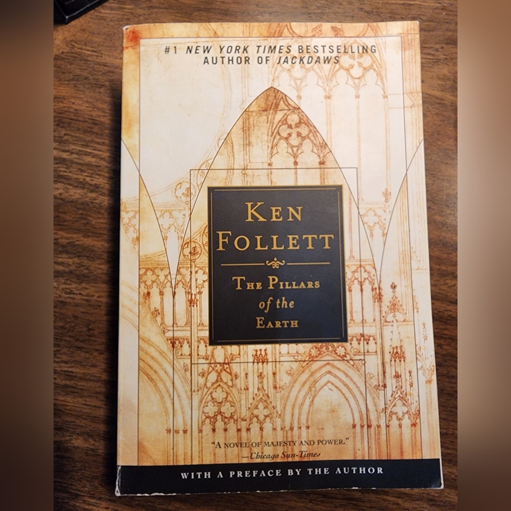 Ken Follett 'The Pillars of the Earth' Book